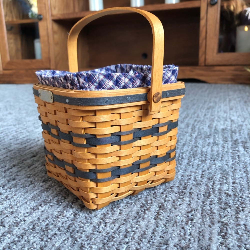 1999 Mini Longaberger Two Pie Basket - Picture 5 of 9